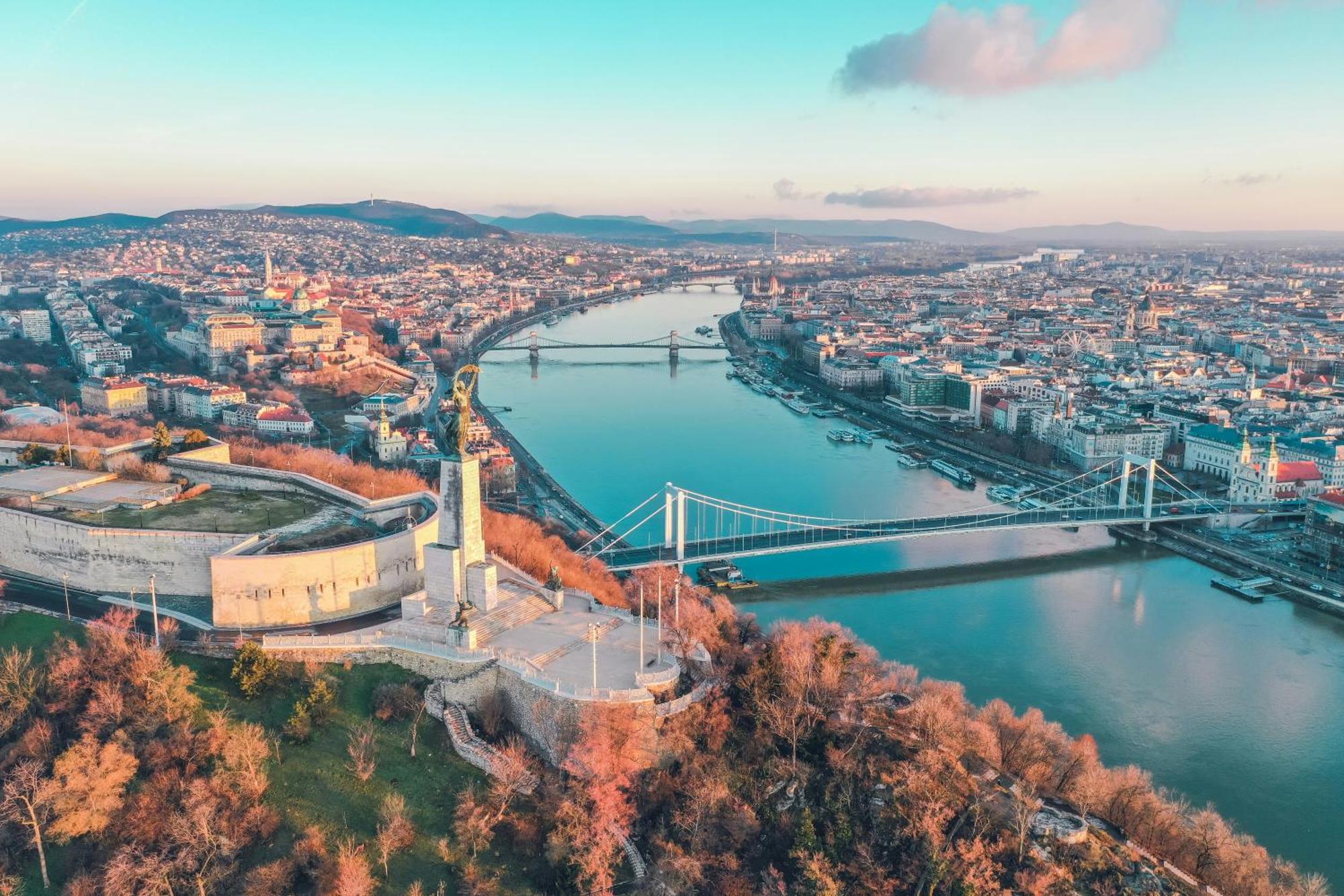 Kl31 - Urban Escape - Prime Location - Klauzal Square By Bqa Lejlighed Budapest