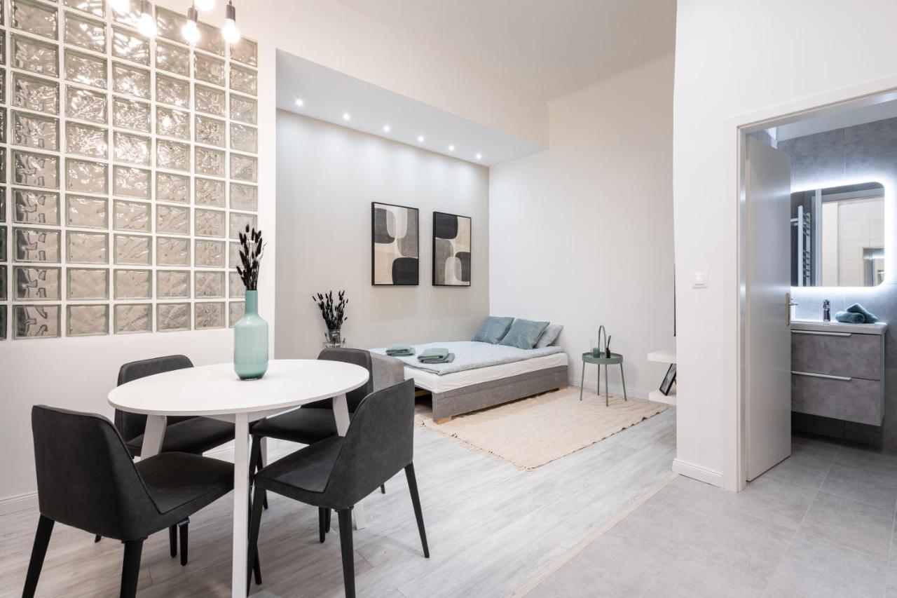 Kl31 - Urban Escape - Prime Location - Klauzal Square By Bqa Appartement