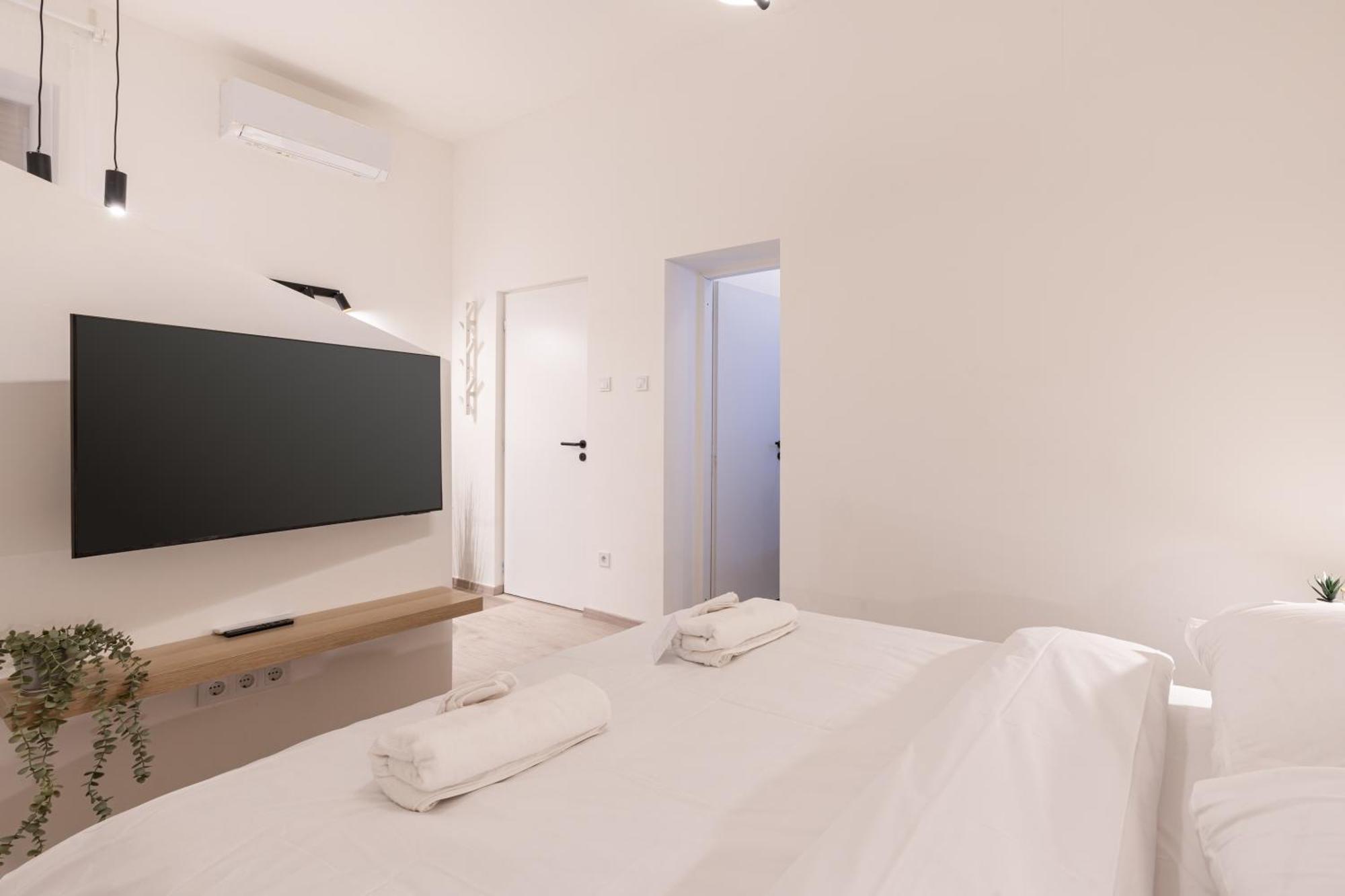 Kl31 - Urban Escape - Prime Location - Klauzal Square By Bqa Appartement Budapest